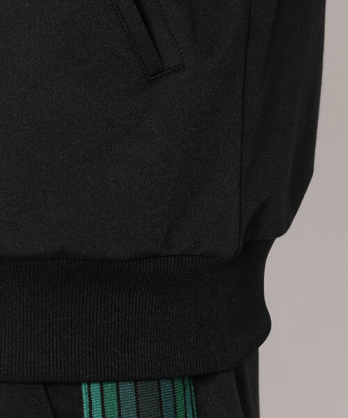 AVIREX（アヴィレックス）の「トラック ジャケット / TRACK JACKET / アヴィレックス / AVIREX（ジャージ・メンズ・ブラック/ホワイト/オリーブ・XX-LARGE/LARGE/X-LARGE/MEDIUM）」の8枚目の写真