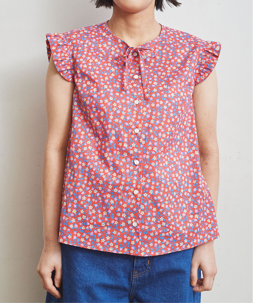 Dot&Stripes CHILD WOMAN(ドットアンドストライプス チャイルドウーマン)の「リバティ ストロベリー 前リボンノースリフリルブラウス(シャツ/ブラウス・レディース・レッド/グリーン・FREE)」の18枚目の写真