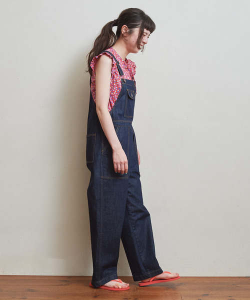 Dot&Stripes CHILD WOMAN(ドットアンドストライプス チャイルドウーマン)の「リバティ ストロベリー 前リボンノースリフリルブラウス(シャツ/ブラウス・レディース・レッド/グリーン・FREE)」の9枚目の写真