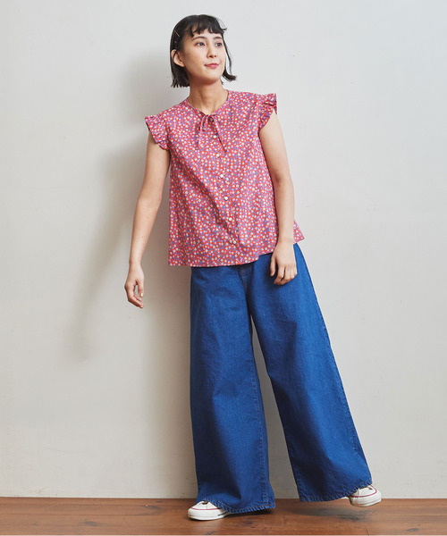 Dot&Stripes CHILD WOMAN(ドットアンドストライプス チャイルドウーマン)の「リバティ ストロベリー 前リボンノースリフリルブラウス(シャツ/ブラウス・レディース・レッド/グリーン・FREE)」の15枚目の写真
