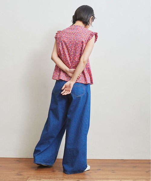 Dot&Stripes CHILD WOMAN(ドットアンドストライプス チャイルドウーマン)の「リバティ ストロベリー 前リボンノースリフリルブラウス(シャツ/ブラウス・レディース・レッド/グリーン・FREE)」の17枚目の写真