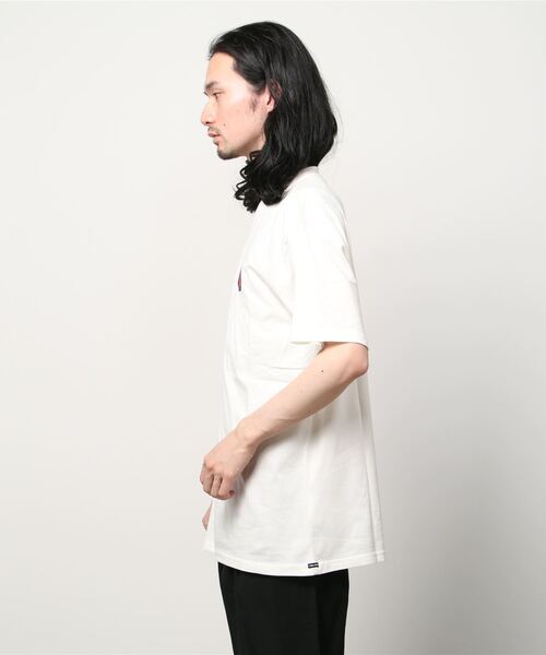 VOLCOM（ボルコム）の「VOLCOM/ボルコム ストーンロゴ ワンポイント プリントTシャツ AF022200（Tシャツ/カットソー・メンズ・ブラック/ホワイト・M/L/XL）」の3枚目の写真