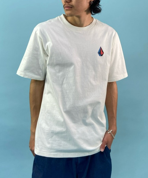 VOLCOM（ボルコム）の「VOLCOM/ボルコム ストーンロゴ ワンポイント プリントTシャツ AF022200（Tシャツ/カットソー・メンズ・ブラック/ホワイト・M/L/XL）」の5枚目の写真