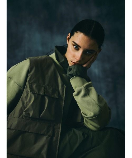 And A（アンドエー）の「Gramicci by F/CE. グラミチバイエフシーイー / F/CE x GRAMICCI LAYERED OUTERWEAR 3WAYレイヤードアウターウェア M65 / GUJ2-F3005（モッズコート・メンズ・ブラック/オリーブ/セージグリーン・MEDIUM/LARGE/SMALL）」の10枚目の写真