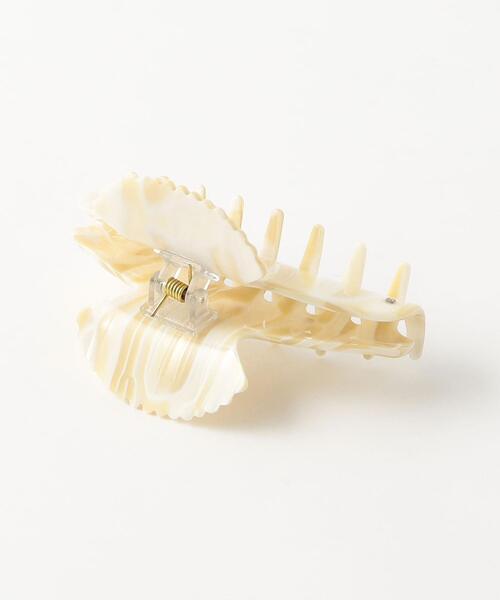 SOPHIE BUHAI＞FAN SHELL MOTIF CLAW OFF WHITE/ヘアクリップ