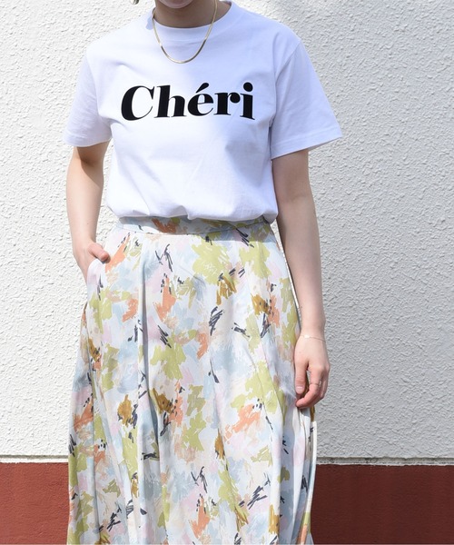 LHELBIE(レルビエ)の「CheriフロッキーロゴTシャツ(Tシャツ/カットソー・レディース・ホワイト/チャコールグレー/オフホワイト・M)」の2枚目の写真