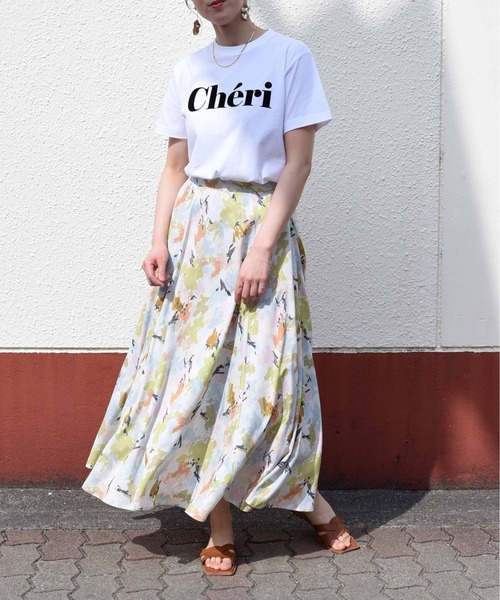 LHELBIE(レルビエ)の「CheriフロッキーロゴTシャツ(Tシャツ/カットソー・レディース・ホワイト/チャコールグレー/オフホワイト・M)」の6枚目の写真