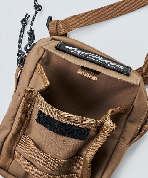 WILD THINGS（ワイルドシングス）の「【WILD THINGS / ワイルドシングス】ミニショルダーバッグ（ショルダーバッグ・メンズ・グリーン/ベージュ/ブラック・FREE）」の11枚目の写真