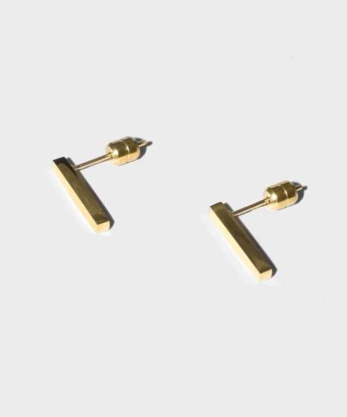 LHME(エルエイチエムイー)の「【WEB限定】 ”Gleam”トンファーピアス/サージカルステンレス(金属アレルギー対応)【LHME / エルエイチエムイー】(ピアス(両耳用)・レディース・シルバー/ゴールド・ONE SIZE)」の2枚目の写真