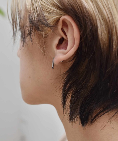 WEB限定】 ”Gleam”トンファーピアス/サージカルステンレス（金属