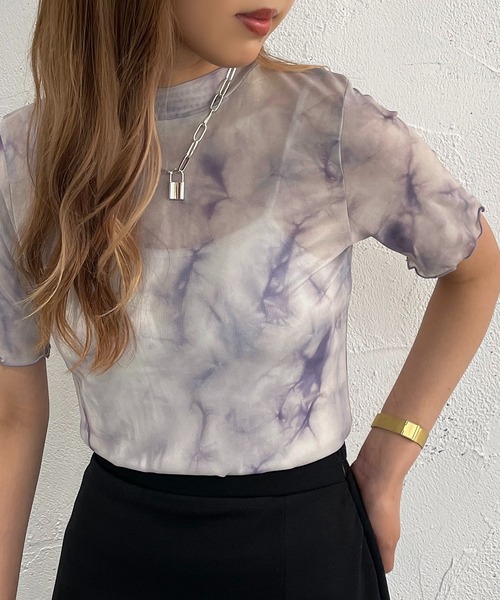 apres jour mignon(アプレジュールミニョン)の「シアープリントトップス【ZOZOTOWN限定アイテム】(Tシャツ/カットソー・レディース・パープル/グリーン/ブラック・フリー/X-LARGE)」の3枚目の写真
