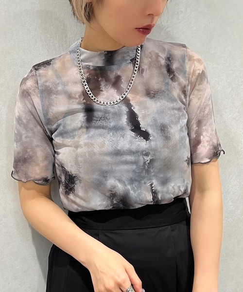 apres jour mignon(アプレジュールミニョン)の「シアープリントトップス【ZOZOTOWN限定アイテム】(Tシャツ/カットソー・レディース・パープル/グリーン/ブラック・フリー/X-LARGE)」の4枚目の写真