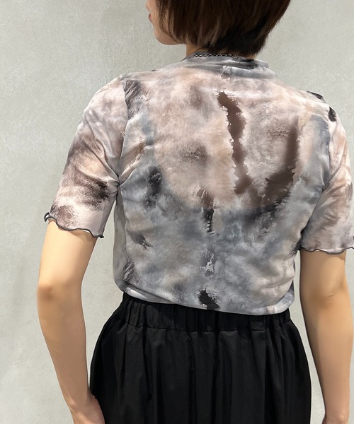 apres jour mignon(アプレジュールミニョン)の「シアープリントトップス【ZOZOTOWN限定アイテム】(Tシャツ/カットソー・レディース・パープル/グリーン/ブラック・フリー/X-LARGE)」の6枚目の写真
