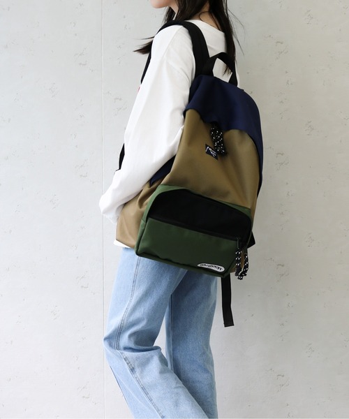 OUTDOOR PRODUCTS（アウトドアプロダクツ）の「Mountain Mania/マウンテンマニア　 OUTDOOR PRODUCTS×MountainMania バックパック（バックパック/リュック・メンズ・ブルー/ベージュ・FREE）」の10枚目の写真