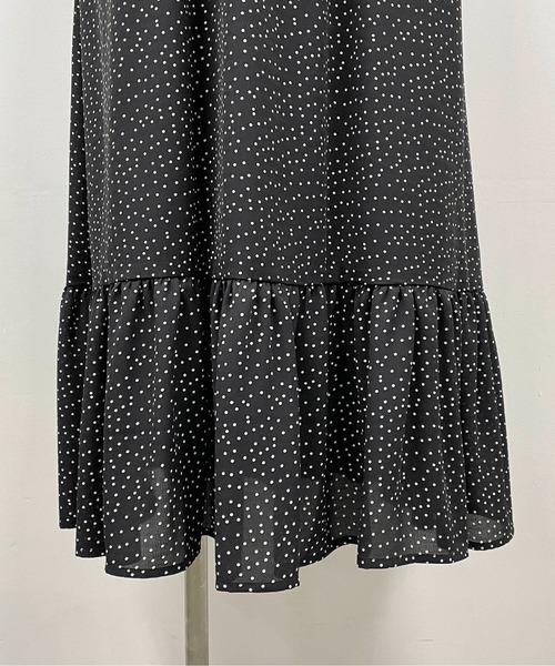 PICCIN（ピッチン）の「フリルスリーブワンピース（ワンピース・レディース・ブラック/ネイビー・M/L）」の8枚目の写真