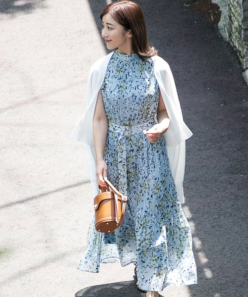 Andemiu（アンデミュウ）の「【水野佐彩コレクション】夏影キナガシショートカーディガン297612（カーディガン/ボレロ・レディース・ネイビー/グレー/オフホワイト/ブルー/ブラック・FREE）」の19枚目の写真