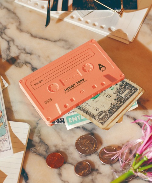 BIRTHDAY BAR（バースデイバー）の「マネーテープ コインケース カセットテープ（コインケース・レディース・グレー/イエロー/グリーン/コーラルピンク・フリー）」の10枚目の写真