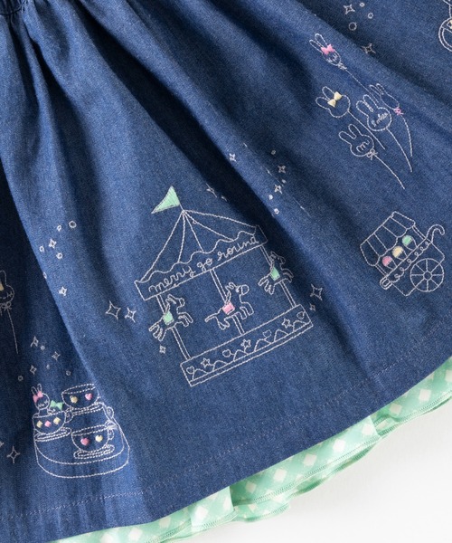 KP(ケーピー)の「mimiちゃん刺繍のコットンツイルとシフォンギンガムチェックのリバーシブルスカート(100~130)(スカート・キッズ・ベージュ/ネイビー・130cm/120cm/100cm/110cm)」の13枚目の写真