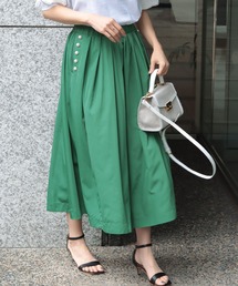 パール付タックフレアスカート