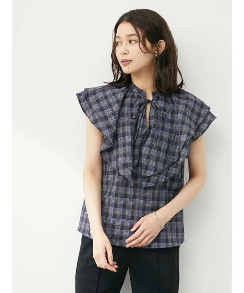 ELENCARE DUE（エレンカーレデュエ）の「・ELENCARE DUE チェックラッフルカラーブラウス（シャツ/ブラウス・レディース・ネイビー/サックスブルー/イエロー・FREE）」の15枚目の写真