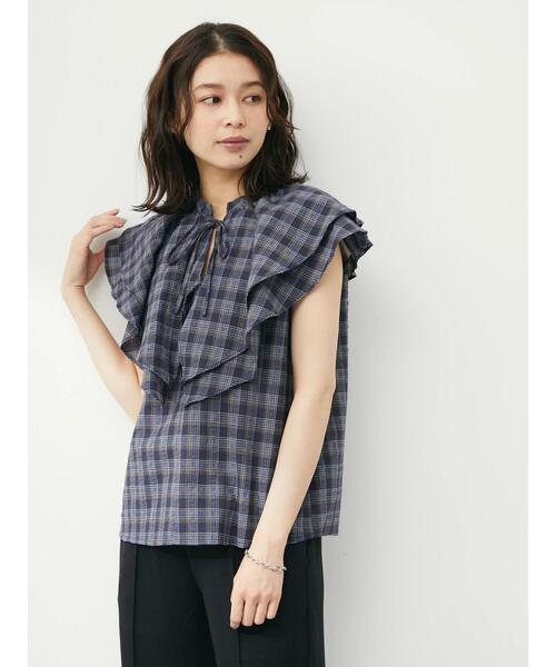 ELENCARE DUE（エレンカーレデュエ）の「・ELENCARE DUE チェックラッフルカラーブラウス（シャツ/ブラウス・レディース・ネイビー/サックスブルー/イエロー・FREE）」の19枚目の写真