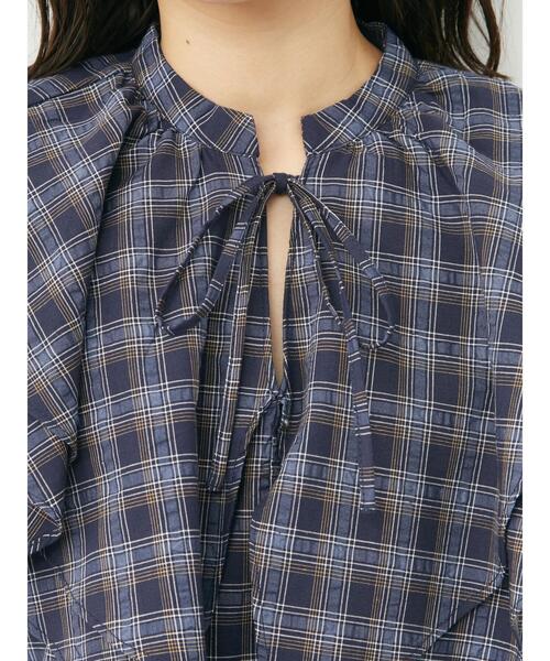 ELENCARE DUE（エレンカーレデュエ）の「・ELENCARE DUE チェックラッフルカラーブラウス（シャツ/ブラウス・レディース・ネイビー/サックスブルー/イエロー・FREE）」の22枚目の写真