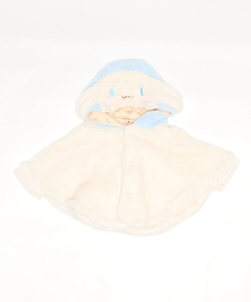 kids zoo(キッズズー)の「kids zoo×Sanrio Baby サンリオキャラクターボアマント・ケープ(ポンチョ・キッズ・ホワイト/ライトグレー/ピンク/イエロー/ブルー・S/M)」の3枚目の写真