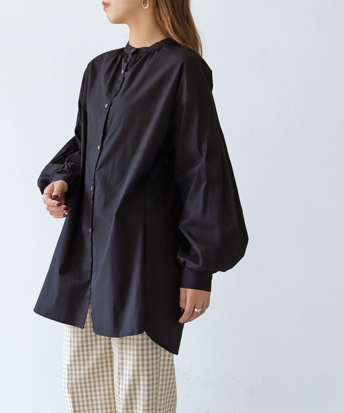 HER CLOSET（ハークローゼット）の「【shemoshelly】ストライプピンタックボリューム袖ブラウス（シャツ/ブラウス・レディース・ブラック/オフホワイト/ブルー・M）」の3枚目の写真