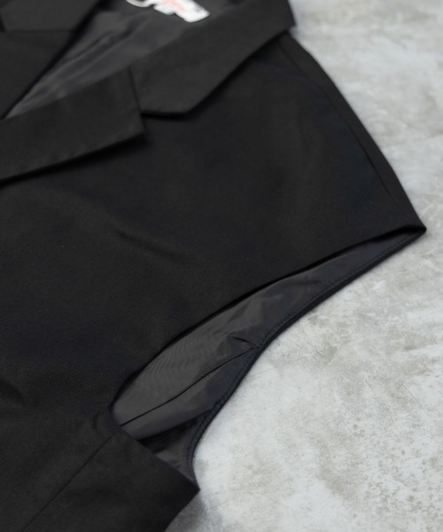NYLAUS（ナイラス）の「別注 テーラードカラー オーバー ダブルベスト ジレ（ベスト・レディース・ブラック/グレイッシュベージュ・M/L）」の20枚目の写真