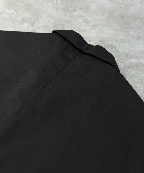 NYLAUS（ナイラス）の「別注 テーラードカラー オーバー ダブルベスト ジレ（ベスト・レディース・ブラック/グレイッシュベージュ・M/L）」の22枚目の写真