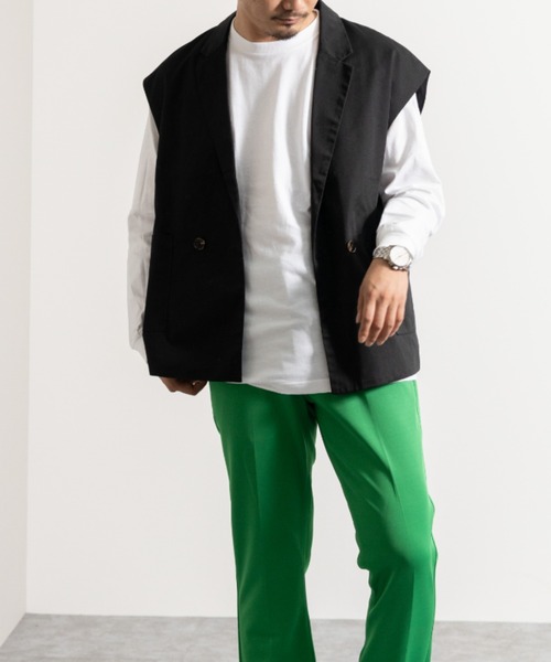 NYLAUS（ナイラス）の「別注 テーラードカラー オーバー ダブルベスト ジレ（ベスト・レディース・ブラック/グレイッシュベージュ・M/L）」の5枚目の写真