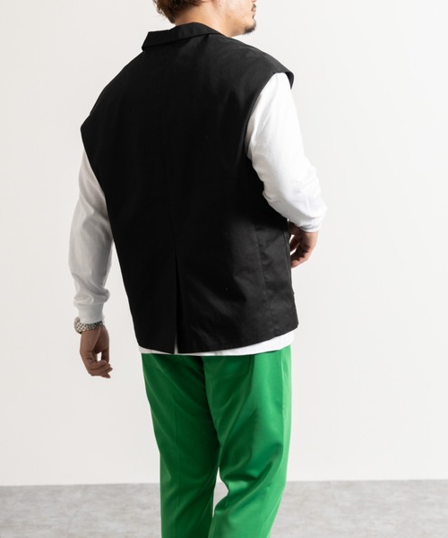 NYLAUS（ナイラス）の「別注 テーラードカラー オーバー ダブルベスト ジレ（ベスト・レディース・ブラック/グレイッシュベージュ・M/L）」の12枚目の写真