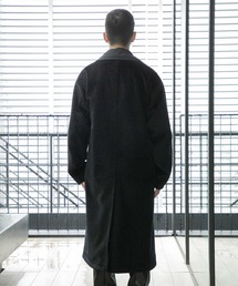 TOGA VIRILIS（トーガ ビリリース）の「Fake fur coat（トレンチコート