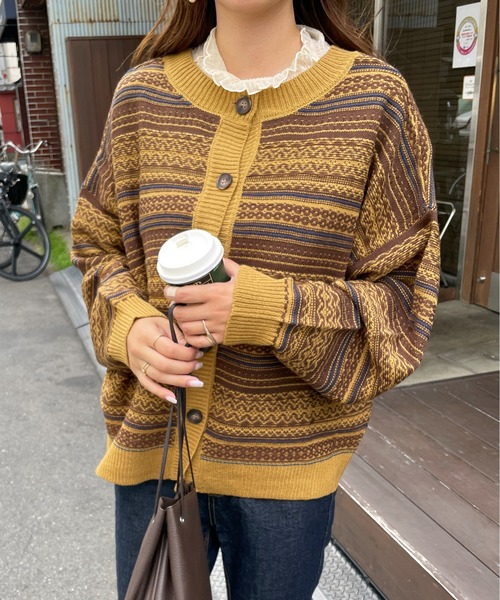 StyleSea(スタイルシー)の「ジャガードニットカーディガン(カーディガン/ボレロ・レディース・ネイビー/グリーン/マスタード・MEDIUM)」の4枚目の写真