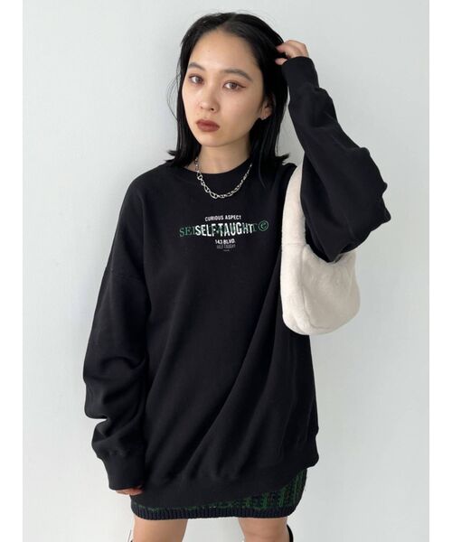 EMODA(エモダ)の「オーバーボーイズトレーナー(スウェット・レディース・ホワイト/ブラック/ネイビー/グレー・FREE)」の3枚目の写真