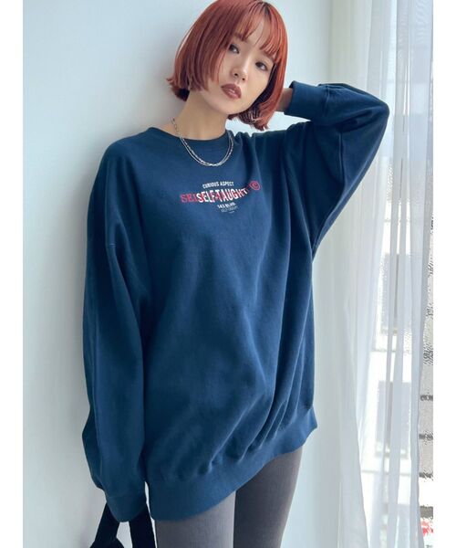 EMODA(エモダ)の「オーバーボーイズトレーナー(スウェット・レディース・ホワイト/ブラック/ネイビー/グレー・FREE)」の12枚目の写真