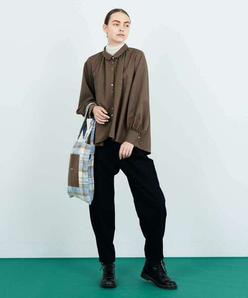 FRAPBOIS(フラボア)の「イージービエラ ブラウス(シャツ/ブラウス・レディース・ブラック/ブラウン・0/1)」の16枚目の写真