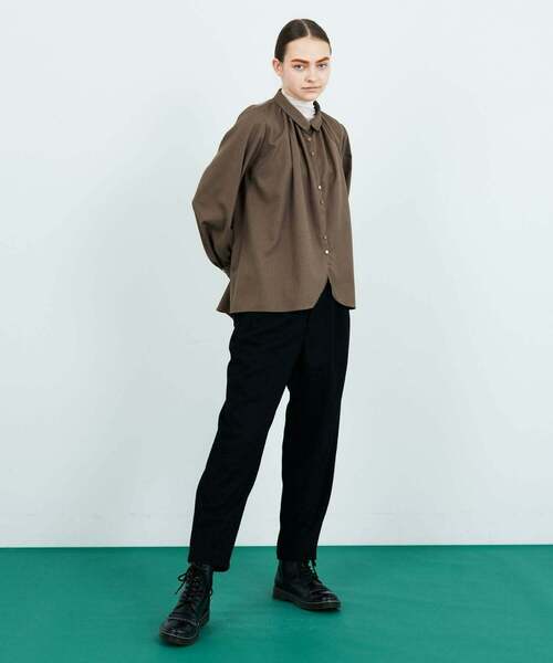 FRAPBOIS(フラボア)の「イージービエラ ブラウス(シャツ/ブラウス・レディース・ブラック/ブラウン・0/1)」の18枚目の写真