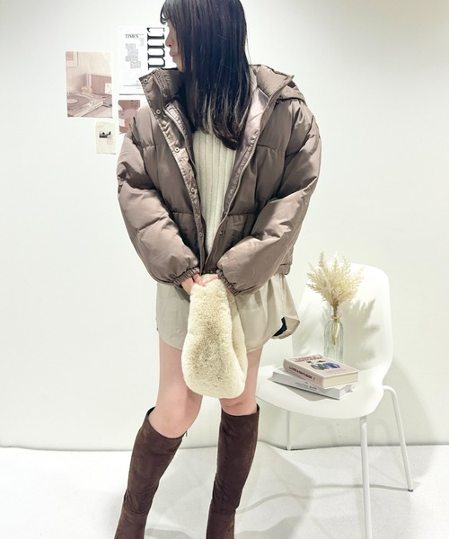 CECIL McBEE(セシルマクビー)の「ファイバーダウンフードコート(ダウンジャケット/コート・レディース・モカ/ブラック/アイボリー・MEDIUM/LARGE)」の13枚目の写真