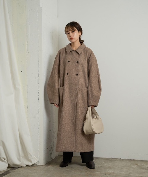 Amiur(エミレ)の「mat color one handle bag(ハンドバッグ・レディース・ブラック/ダークブラウン/ベージュ/アイボリー・FREE)」の14枚目の写真