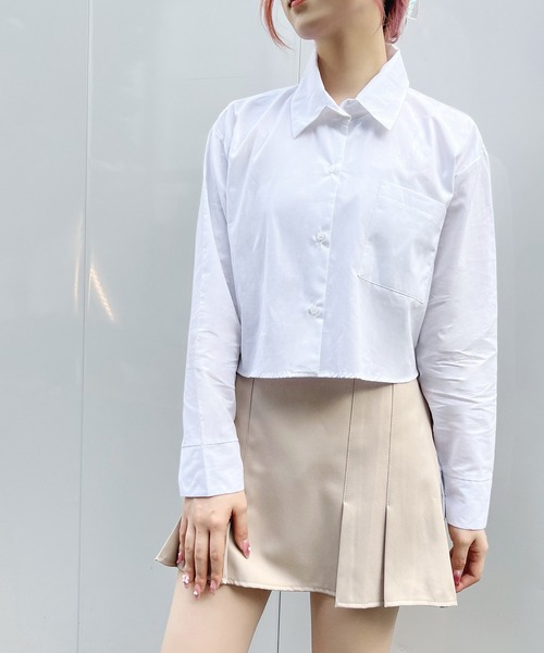 Figments(フィグメンツ)の「クロップドシャツ(シャツ/ブラウス・レディース・ホワイト/ブラック・FREE)」の14枚目の写真