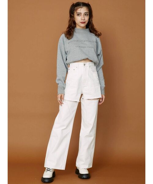 EVRIS（エヴリス）の「ハイネッククロップドスウェットトップス【セットアップ着用可能】（スウェット・レディース・ブラック/グレー/パープル/ホワイト・FREE）」の20枚目の写真