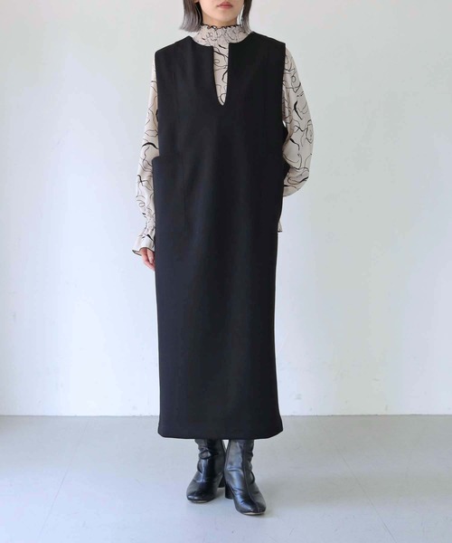 HER CLOSET(ハークローゼット)の「【vingtrois】キーネックダンボールジャンパースカート(ジャンパースカート・レディース・ベージュ/カーキ/ブラック・M)」の8枚目の写真