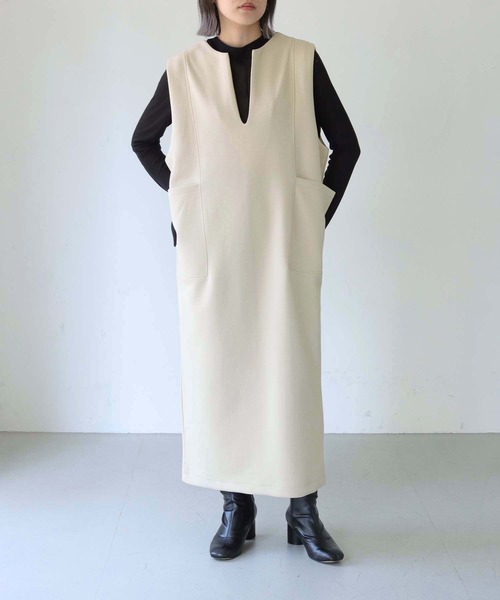 HER CLOSET(ハークローゼット)の「【vingtrois】キーネックダンボールジャンパースカート(ジャンパースカート・レディース・ベージュ/カーキ/ブラック・M)」の13枚目の写真