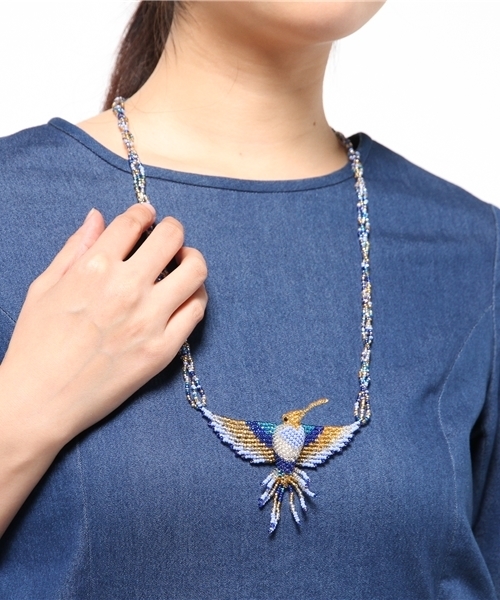 Amina（アミナ）の「【チャイハネ】ハミングバードネックレス（ネックレス・レディース・ブルー/レインボー・FREE）」の8枚目の写真