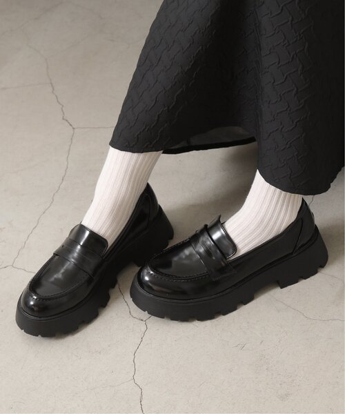 RAY CASSIN（レイカズン）の「トラックソールローファー（ローファー・レディース・ブラック/ブラック系・MEDIUM/LARGE）」の12枚目の写真