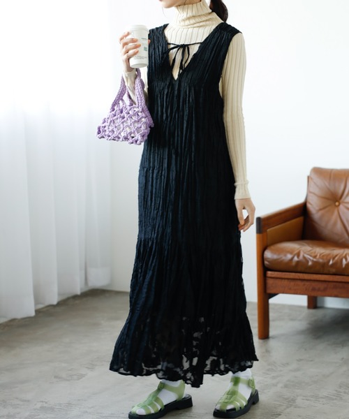 GeeRA(ジーラ)の「シアージャカード2WAYキャミワンピース(ワンピース・レディース・アイボリー/ライトグリーン/ブラック・LARGE/X-LARGE/MEDIUM/SMALL)」の15枚目の写真