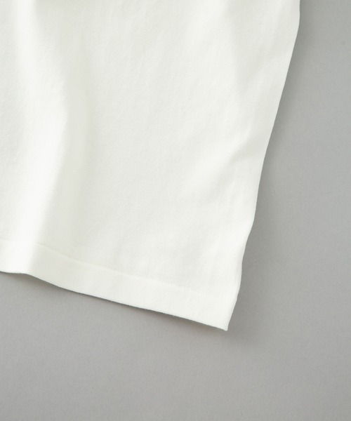 HANES(ヘインズ)の「【HANES/ヘインズ】【究極の白】 SHIRO クルーネックTシャツ ビッグシルエット 7.0oz 丸胴・タグレス ユニセックス(Tシャツ/カットソー・メンズ・ホワイト・SMALL/MEDIUM/LARGE/X-LARGE)」の5枚目の写真
