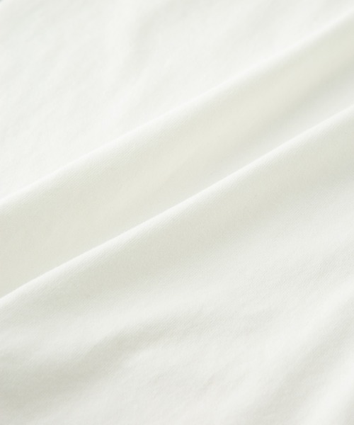 HANES(ヘインズ)の「【HANES/ヘインズ】【究極の白】 SHIRO クルーネックTシャツ ビッグシルエット 7.0oz 丸胴・タグレス ユニセックス(Tシャツ/カットソー・メンズ・ホワイト・SMALL/MEDIUM/LARGE/X-LARGE)」の7枚目の写真