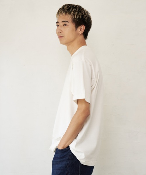 HANES(ヘインズ)の「【HANES/ヘインズ】【究極の白】 SHIRO クルーネックTシャツ ビッグシルエット 7.0oz 丸胴・タグレス ユニセックス(Tシャツ/カットソー・メンズ・ホワイト・SMALL/MEDIUM/LARGE/X-LARGE)」の20枚目の写真